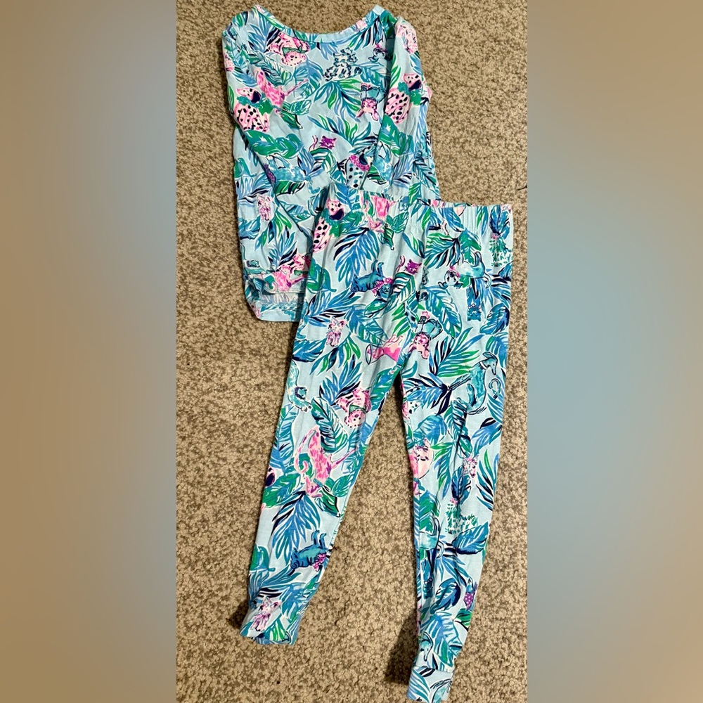 Tropical Lilly Pulitzer Print Pajama Set